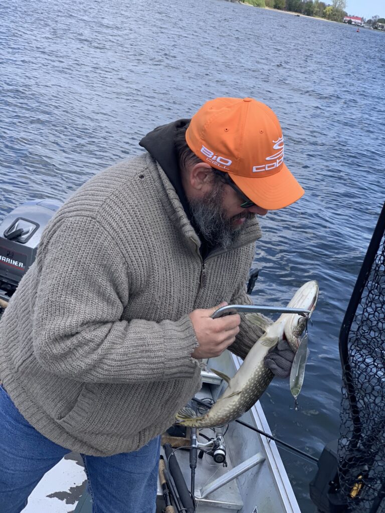 Ouvre ta bouche! Ouvre ta bouche!